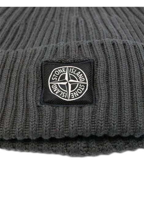 beanie full rib uomo grigio piombo STONE ISLAND | K2S15 N100002 S00C3V0062